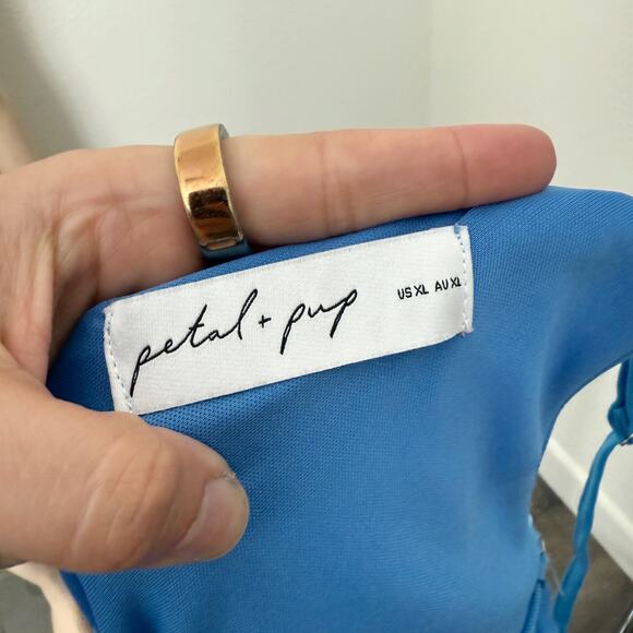 [Petal & Pup] Blue Ciao Tiered Ruffles V-Neck Maxi Dress Side Slit Wedding Sz XL - Picture 11 of 11